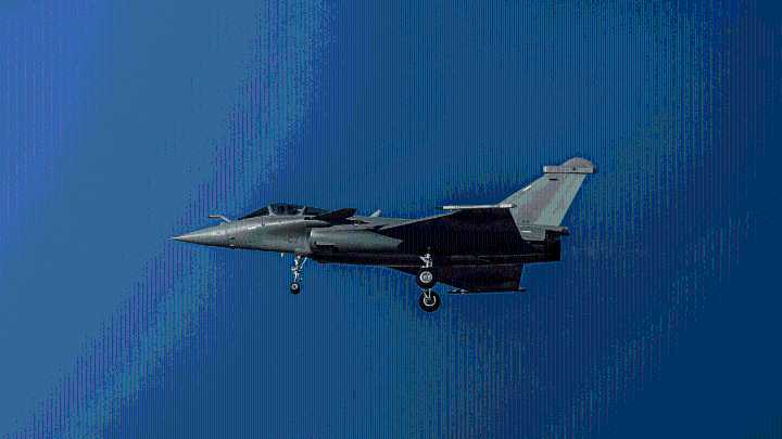 Centre signs $7 billion deal with HAL for fighter aircraft