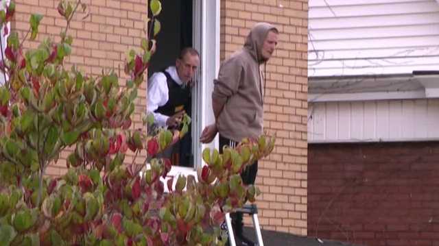 Standoff in Pittsburgh: Suspect on roof, police to serve warrant