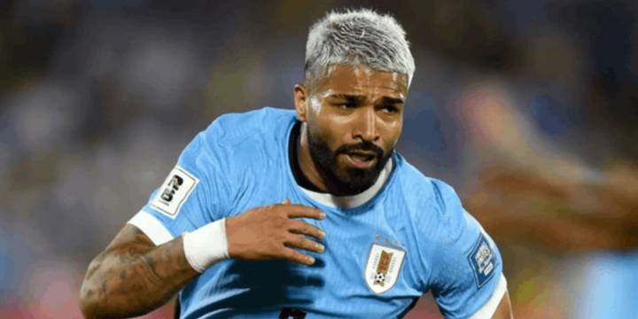 Gol de Uruguay tras desatenciones en la defensa de Perú en duelo por Eliminatorias 2026