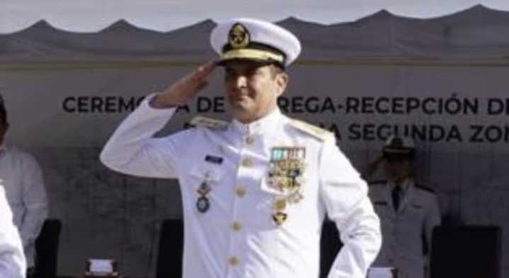 Detienen al vicealmirante de la Marina, Manuel Roberto Farías Laguna, por presunto ‘huachicol fiscal’