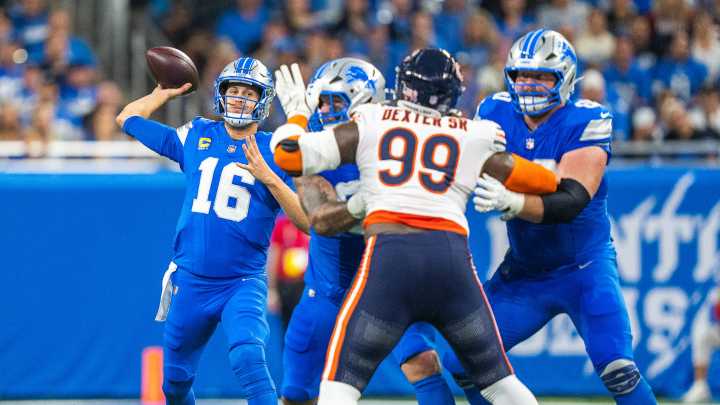 Detroit Lions grades vs Bears: Straight A's for thriving offense