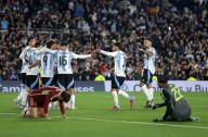 Una "despedida" a puro fútbol: Argentina goleó a Venezuela, con dos de Messi y uno de Lautaro