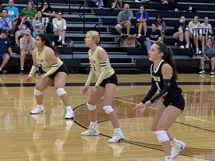 High school volleyball: Seguin, Navarro and Marion all winners on Friday