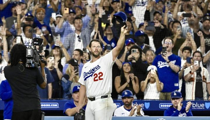 Dodgers cap Clayton Kershaw’s farewell with a win, clinch postseason spot