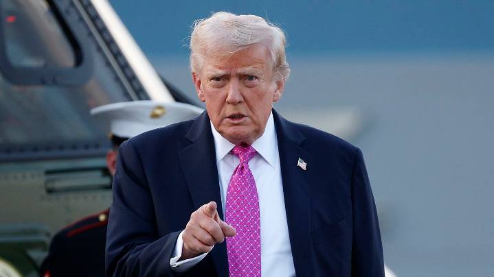 Trump says public companies shouldn't have to report quarterly anymore