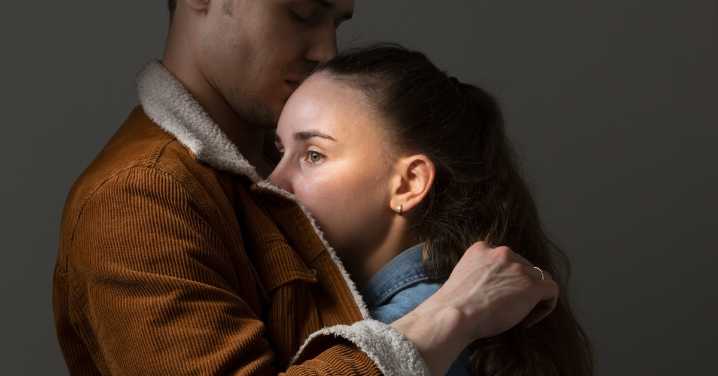 4 Signs You’re Overgiving in Your Relationship