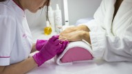 Estas son las dos sustancias de esmaltes y geles semipermanentes para uñas que han sido prohibidas