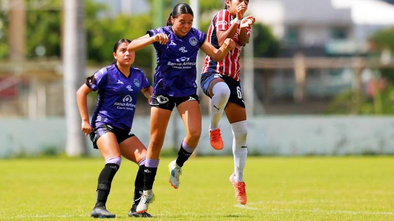 La Armería Femenil Sub 19 se enfrentó a Chivas