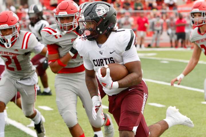 Staten Island HS football: Curtis remains unbeaten with comprehensive win vs. Port Richmond
