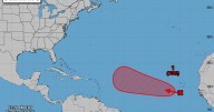 "Mantengan la calma": Vigilan onda tropical con 70% de probabilidad de desarrollo ciclónico