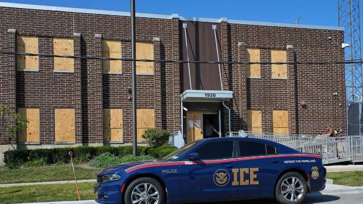 As immigration arrests spike in Chicago, activists escalate tactics to fight back
