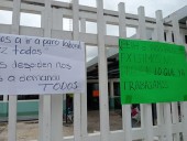 Trabajadores de LEIH inician paro de brazos caídos en Orizaba