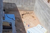 Abandonan casa tras exhumación de Leslie