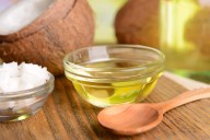 5 beneficios del aceite de coco para los tatuajes