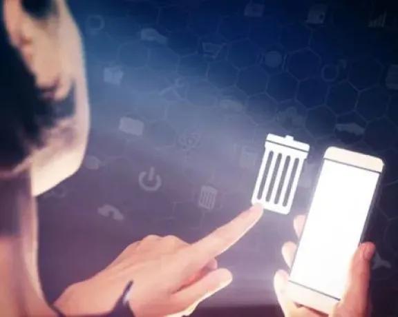 "Toda la información que se consume, comparte o trafica en redes sociales y sitios web queda circulando en el entorno digital"