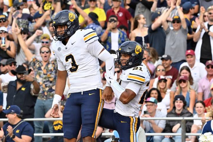 Deadspin | Late 51-yard strike lifts Cal past Boston College in ACC opener