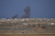 Israelis stage a ‘day of disruption’ as more strikes hit Gaza City