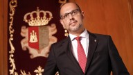 Bellido reclama "respeto al adversario, a las minorías" y a los derechos humanos