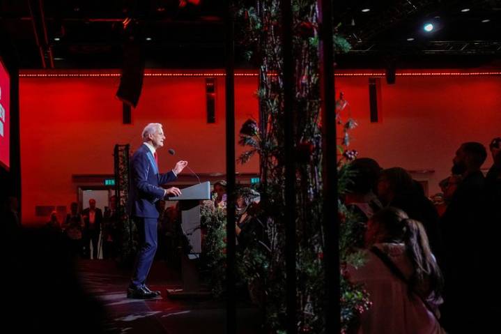 Norway’s prime minister overcomes turmoil to win re