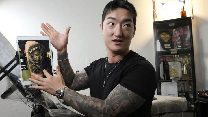 In South Korea, tattoo artists work in the shadows. A new law could soon legalize their jobs