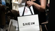 Francia, en pie de guerra contra la injerencia comercial china con la ley anti
