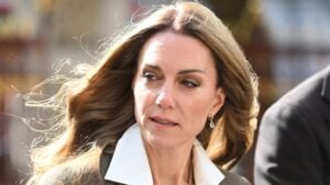 Kate Middleton Photo Op FLOPS With Kids Caught Out in the Rain