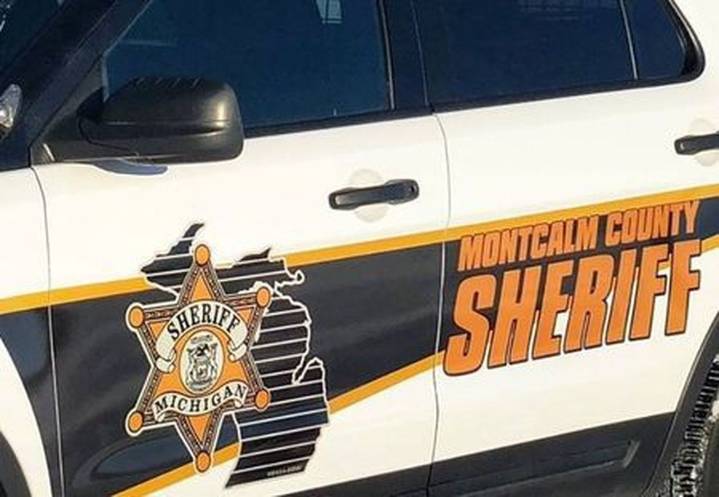 Michigan high school, multiple credit unions targets of related bomb threats