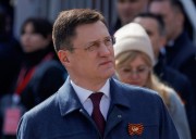 Russia sends high-level team to Syria to discuss aid, energy