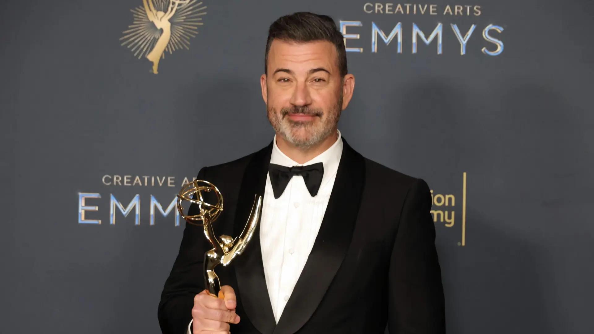 Quién es Jimmy Kimmel, el popular cómico al que han suspendido el 'show' tras sus comentarios sobre Charlie Kirk
