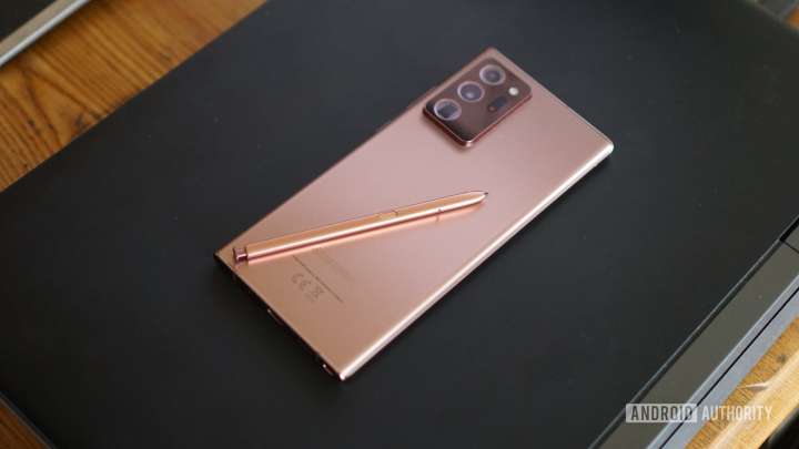 Pour one out for the Galaxy Note line as updates come to an end