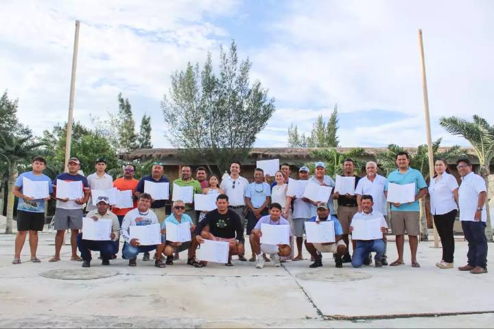 Dzilam de Bravo forma a 22 nuevos guías de turismo de naturaleza avalados por la Sectur