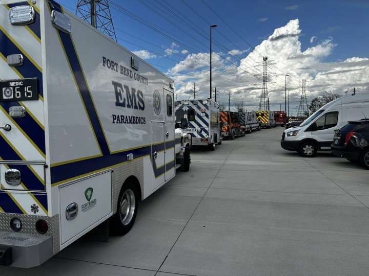 Cardi B meet-and-greet at Cypress Walmart marked by heat-related illnesses as fans wait outside – Houston Public Media