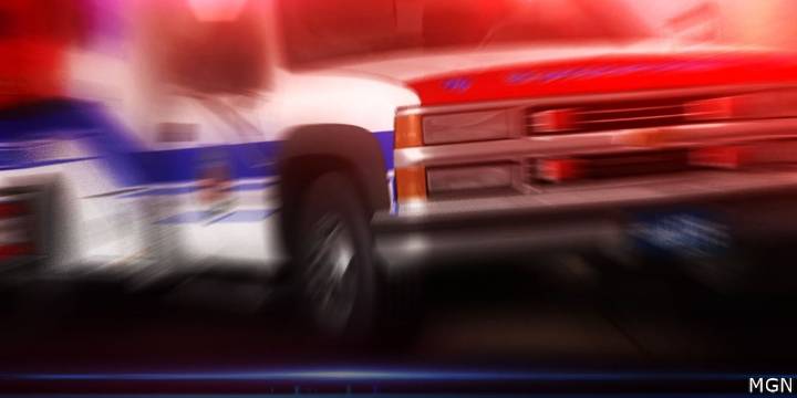 2 firefighters, driver killed in head-on crash near Show Low