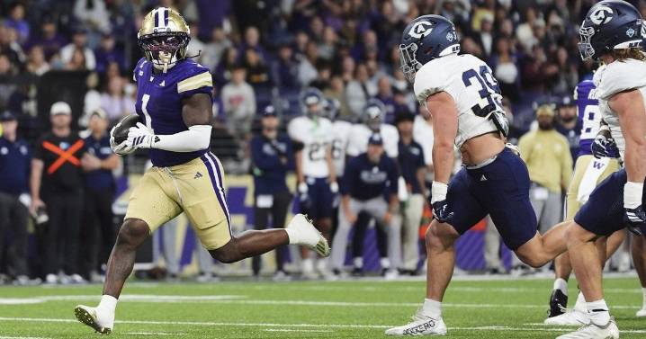 Jonah Coleman sets career high with 5 rushing touchdowns, Washington trounces UC Davis