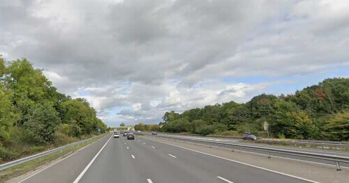 M5 'obstruction' reduces traffic to a crawl