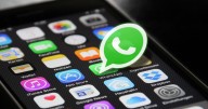 Así puedes activar la función de traducción en tiempo real de WhatsApp