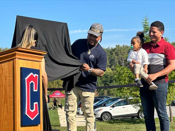 Cleveland honors Guardians star José Ramírez with street dedication at Clark Field