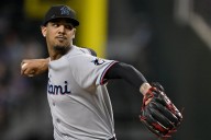 Deadspin | Marlins stay hot, hand reeling Rangers 7th straight loss