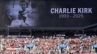 El funeral de Charlie Kirk se lleva adelante en un estadio repleto y a la espera de la llegada de Trump