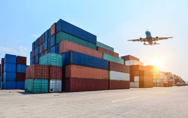 China critica alza de hasta el 50 % a aranceles impuestos por México