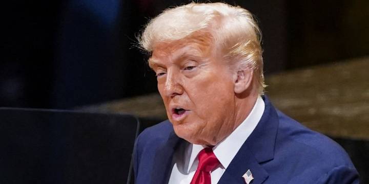Trump anunció la aplicación de aranceles del 100% a medicamentos importados a partir de octubre
