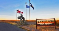 Citing addiction concerns, Blackfeet Tribal Council bans kratom sales, use on reservation