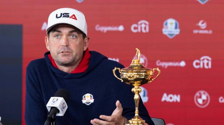 Ryder Cup captains salute each other and players