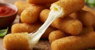 Cómo hacer bastoncitos de muzzarella sin horno ni fritura
