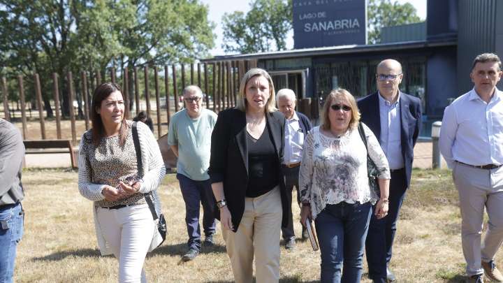 La Junta de Castilla y León emprenderá campañas para dar a conocer las zonas afectadas por los incendios y promover el turismo