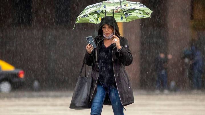 A qué hora puede llover este martes en Buenos Aires, según el Servicio Meteorológico Nacional