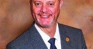 Higley settling $850K suit by fired superintendent