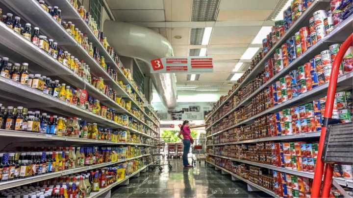 95% de pagos en supermercados de Venezuela se hace en bolívares, según ANSA #17Sep