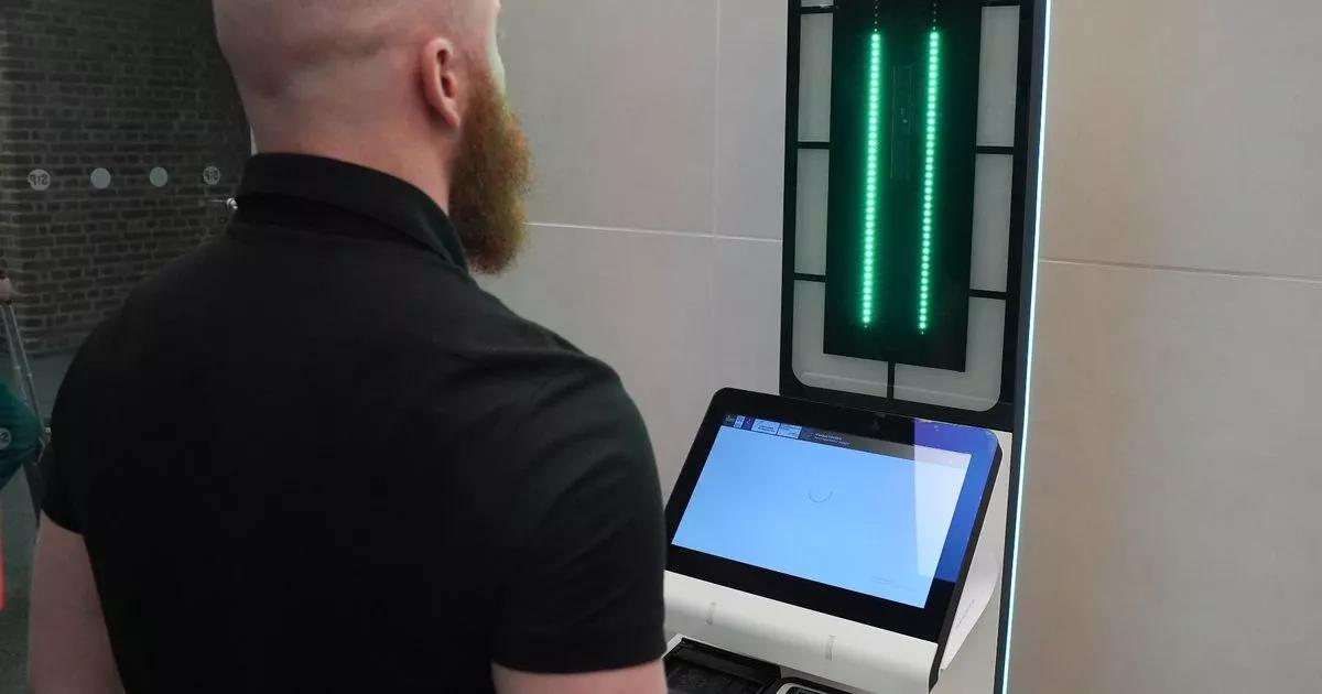 UK tourists issued major update on EU entry exit system as October launch date confirmed