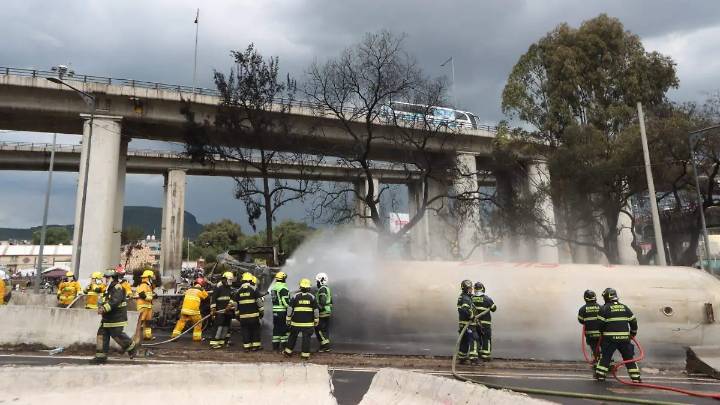 Reabren la autopista México-Puebla tras 16 horas de cierre por explosión de pipa de gas